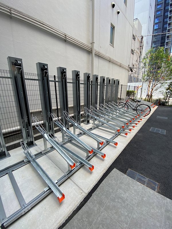 プラウドフラット虎ノ門 駐車場