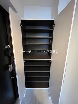 クレヴィスタ元浅草 収納