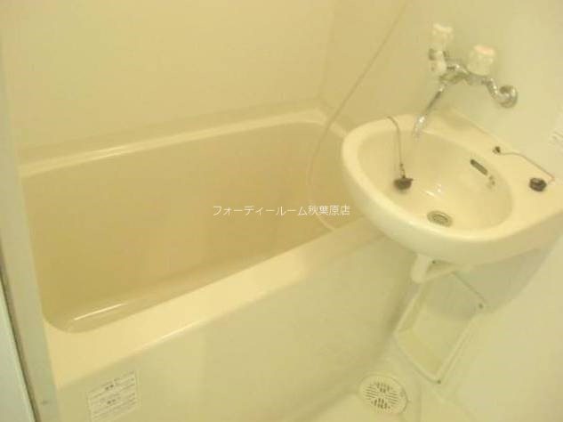 メインステージ神田駅前 風呂画像