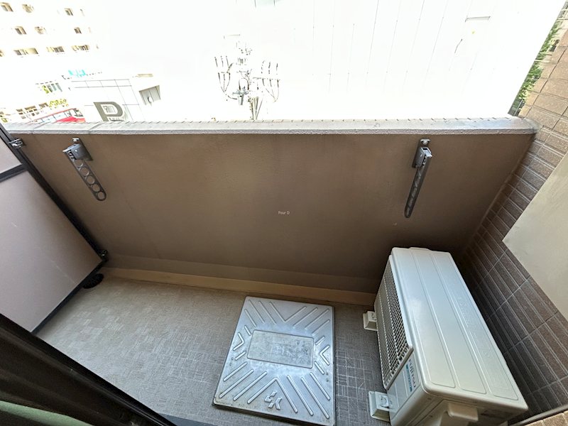 トーシンフェニックス新橋弐番館 ベランダ