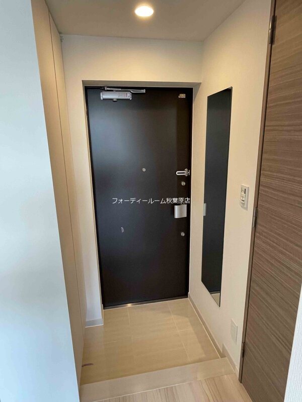 ヴィークブライト蔵前 玄関