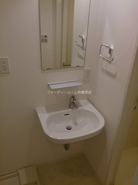 メインステージ白山Ⅱ 洗面所