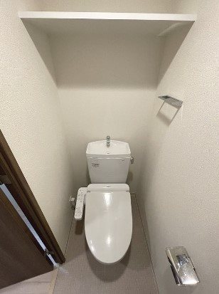 プレサンス丸の内アデル トイレ