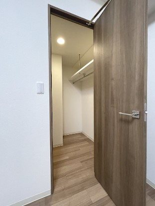 プレサンス丸の内アデル 収納