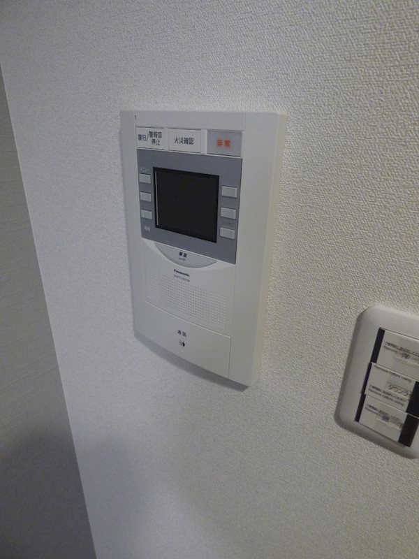 プレサンス丸の内アデル セキュリティ
