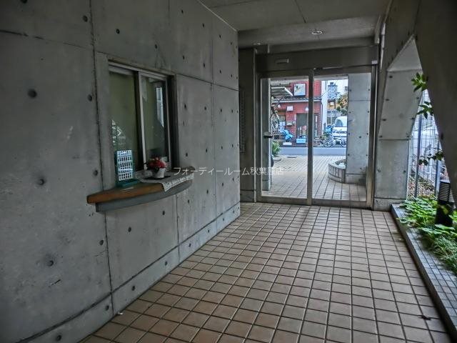 浅草参番館 エントランス