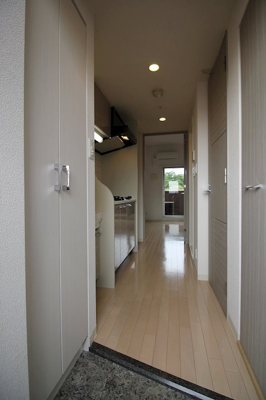 プレサンス名古屋城前ラバンカ 玄関