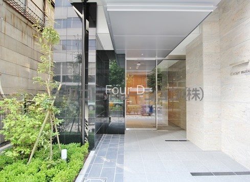 アンティエメゾン エントランス