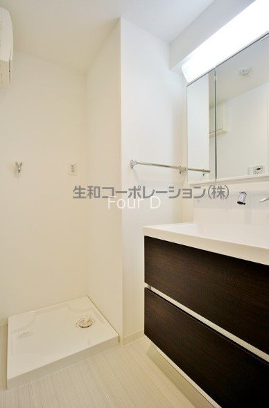 アンティエメゾン 洗面所
