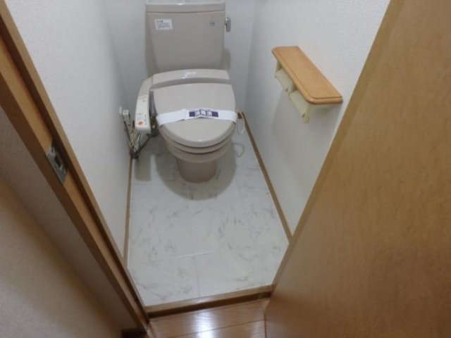 ルーブル新橋 トイレ
