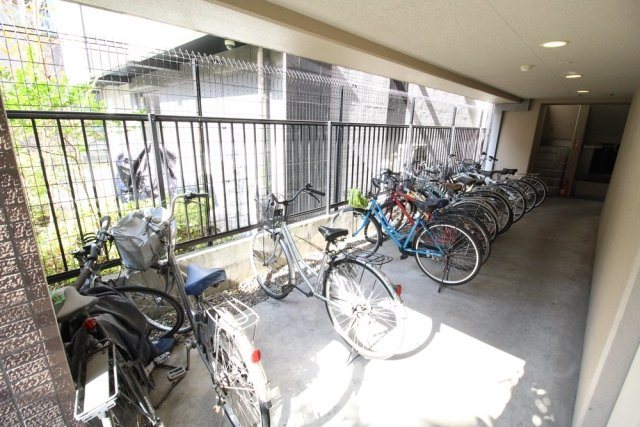 エスコート芝公園 駐車場