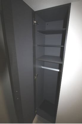 シュトルツ栄 その他