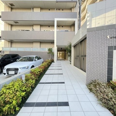 シュトルツ栄 エントランス