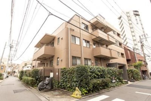 コートレアル三田綱町 その他