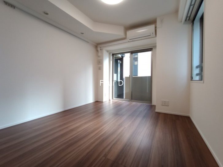 コンシェリア新橋MASTER'S VILLA リビング