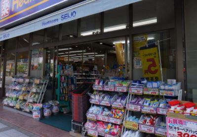 カーサスプレンディッド三田慶大前 ドラッグストア