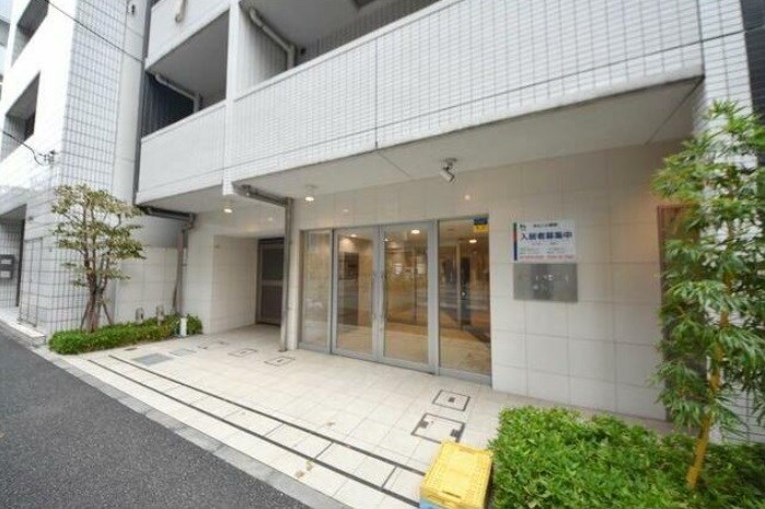 ＣＩＴＹ　ＳＰＩＲＥ　新富町 エントランス
