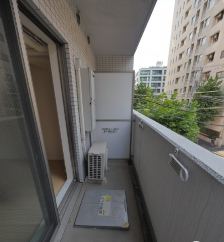 ＣＩＴＹ　ＳＰＩＲＥ　新富町 ベランダ