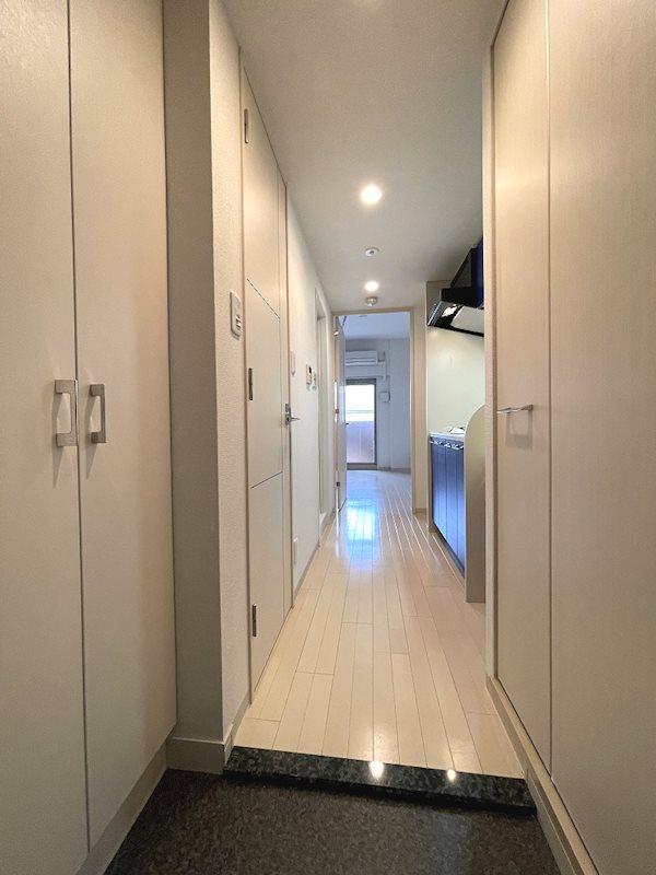 プレサンス名古屋STATIONアブソリュート 玄関