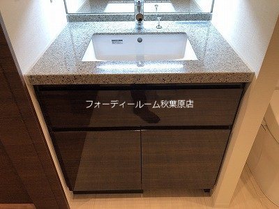 クラッシィハウス神田美土代町 洗面所