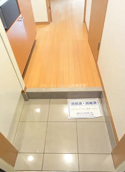 スカイコートヌーベル入谷第2 玄関