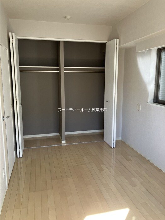 カスタリア入谷 収納