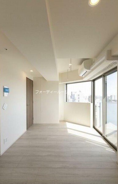 シェフルール新御徒町Ⅰ  リビング