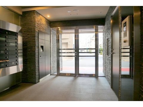 ＧＥＮＯＶＩＡ新御徒町ｓｋｙｇａｒｄｅｎ ロビー