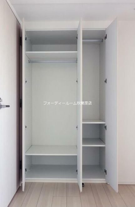 コンフォリア浅草橋 収納