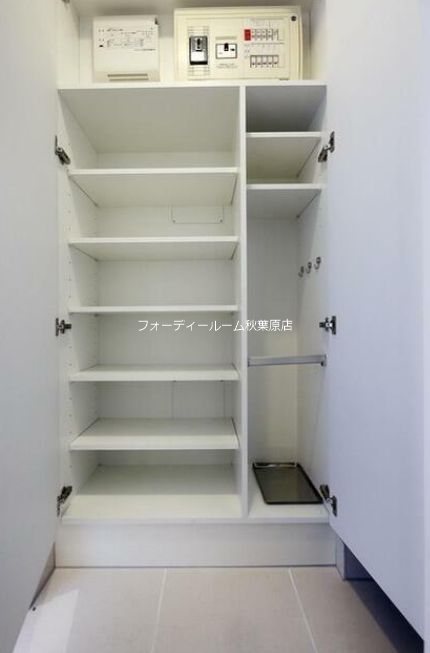 コンフォリア浅草橋 玄関