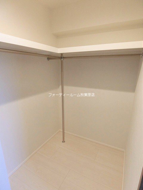 ヴァースクレイシア秋葉原EAST 収納