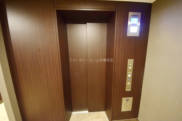 パークアクシス上野三丁目  ロビー