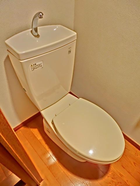 ラクラス田原町 トイレ
