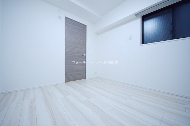 S-RESIDENCE新御徒町West  収納