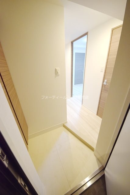 S-RESIDENCE新御徒町West  玄関