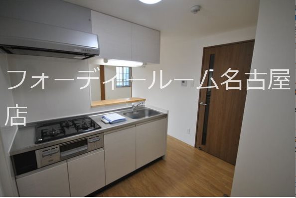 ペルテ金山 キッチン