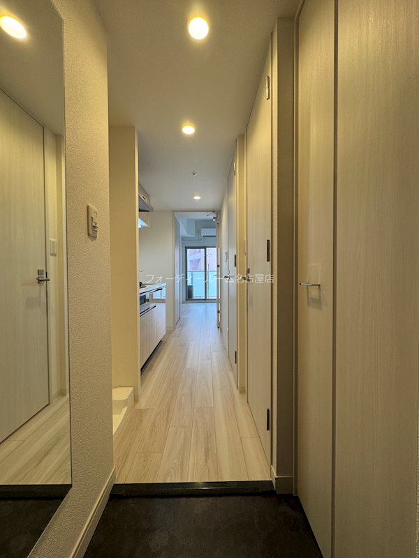 アドバンス名古屋ブランシュ 玄関