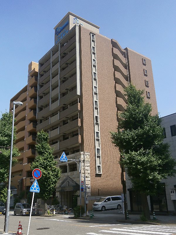 プレサンス名古屋駅前 外観