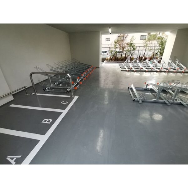 ディアレイシャス名古屋浄心Ⅱ 駐車場