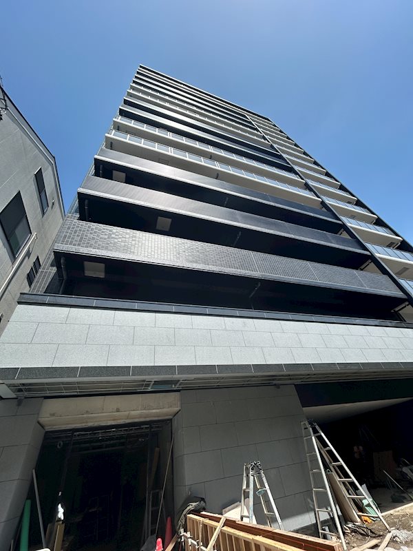 プレサンス名古屋ルーカス 外観