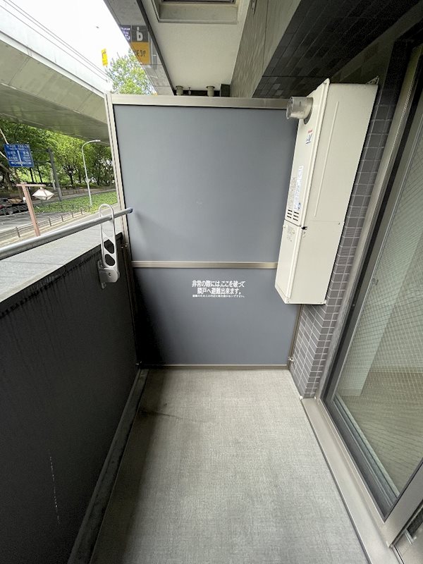 プレサンス丸の内雅殿 ベランダ