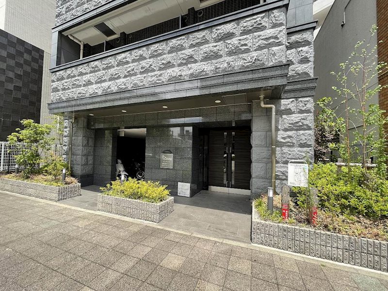 プレサンス大曽根駅前ファースト エントランス