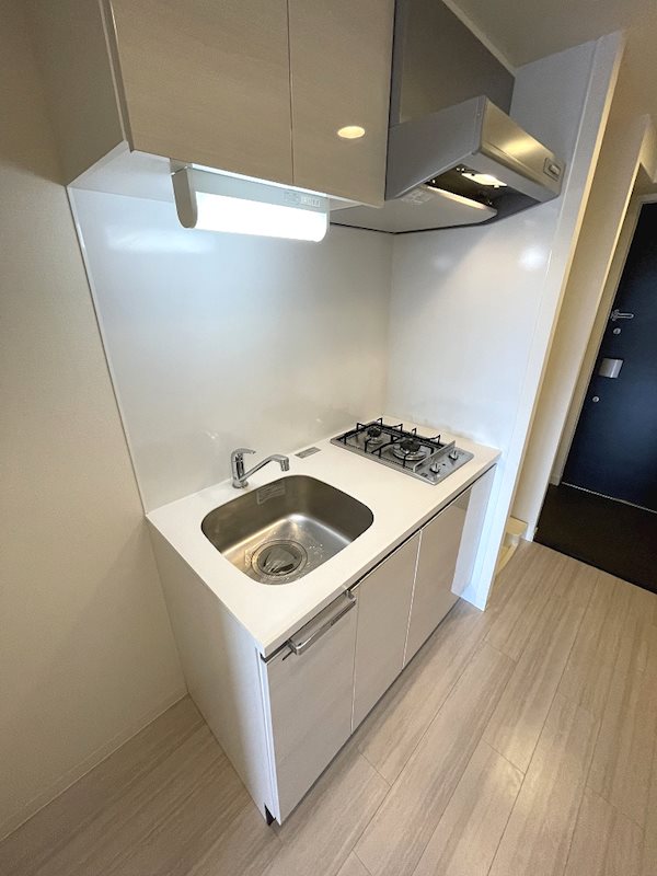 プレサンス大曽根駅前ファースト キッチン