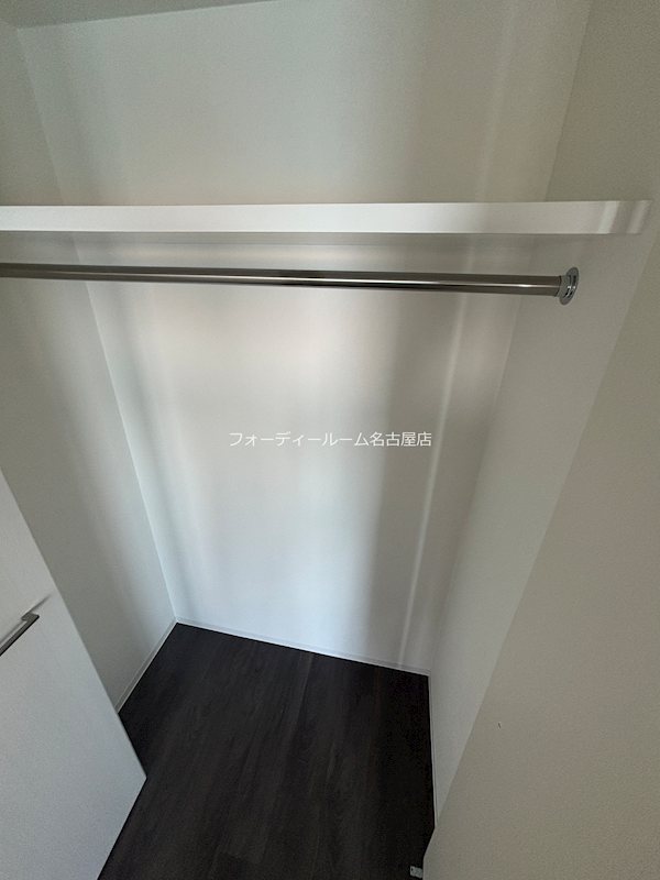 プレリス丸の内オーレル 収納