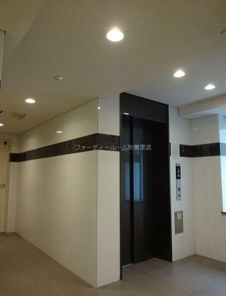パークハビオ上野３丁目 ロビー