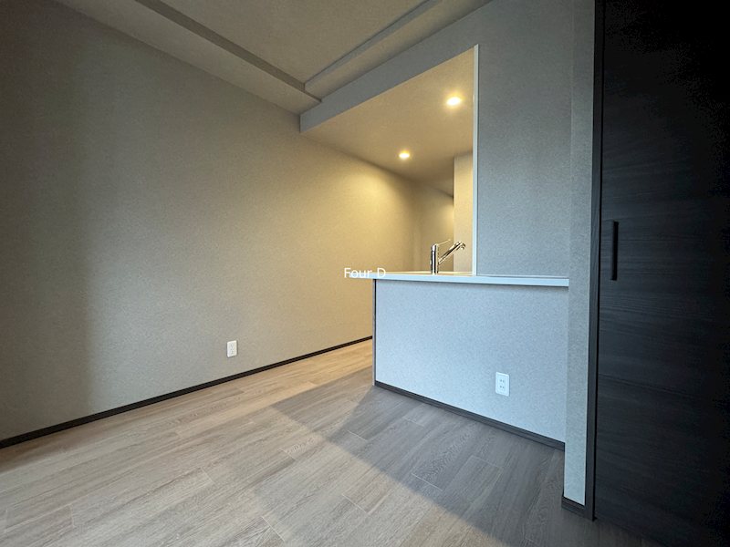 プレサンス ロジェ 上前津駅前 THE RESIDENCE リビング