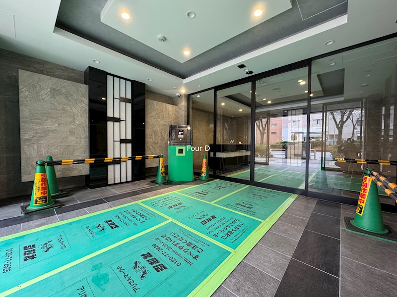 プレサンス ロジェ 上前津駅前 THE RESIDENCE エントランス