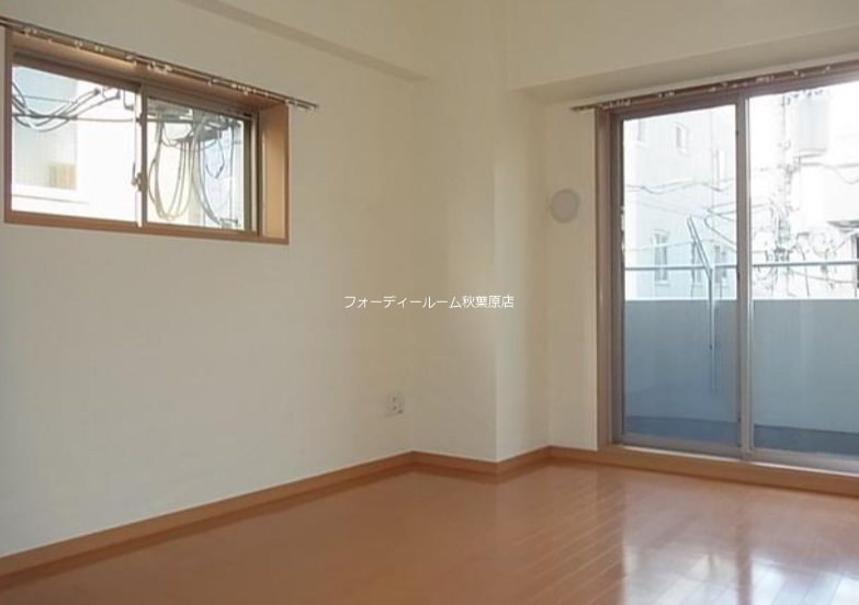 アセンションアイディ浅草 リビング