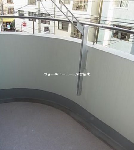 アセンションアイディ浅草 ベランダ
