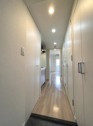 プレサンス丸の内レジデンスⅢ 玄関